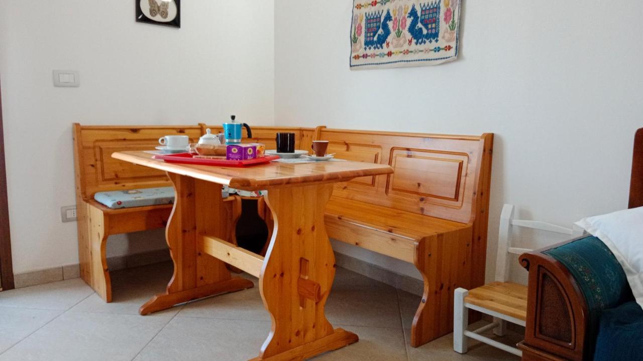 Flamingo House Apartment Càbras Екстериор снимка