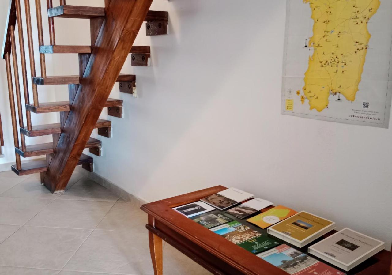 Flamingo House Apartment Càbras Екстериор снимка